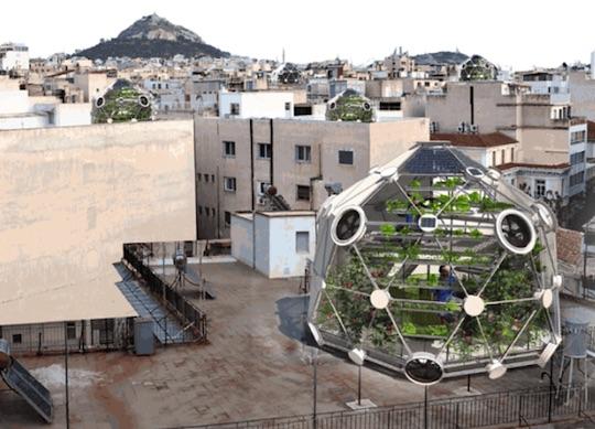 wkwk201701_Globe_1.jpg
