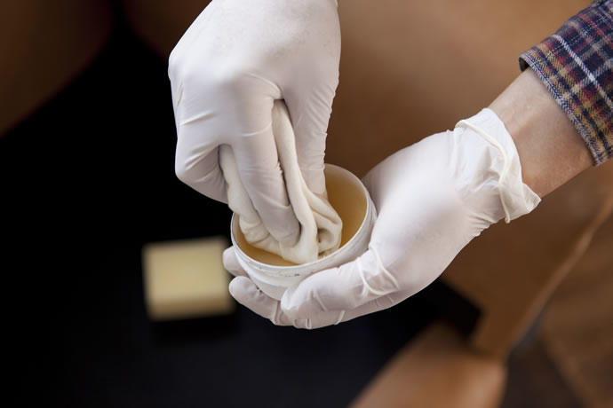 B7-3cream.jpg